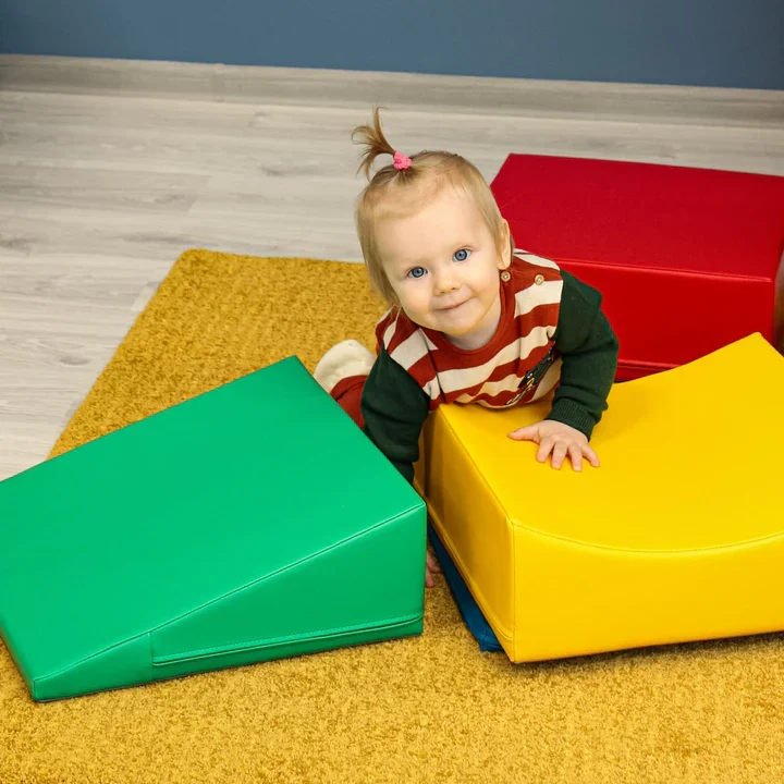 Bloques de Psicomotricidad Iglu Little Crawler Multi Color - Image 6